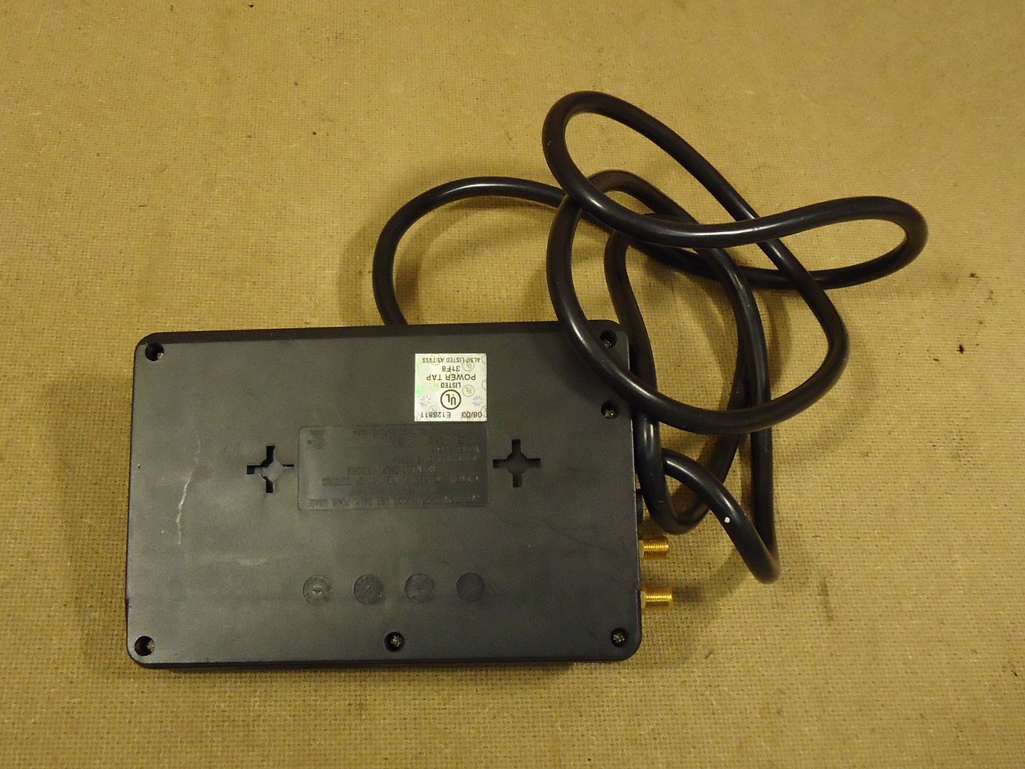 cyberpower surge protector 7 1/4in x 5in x 2in black 8